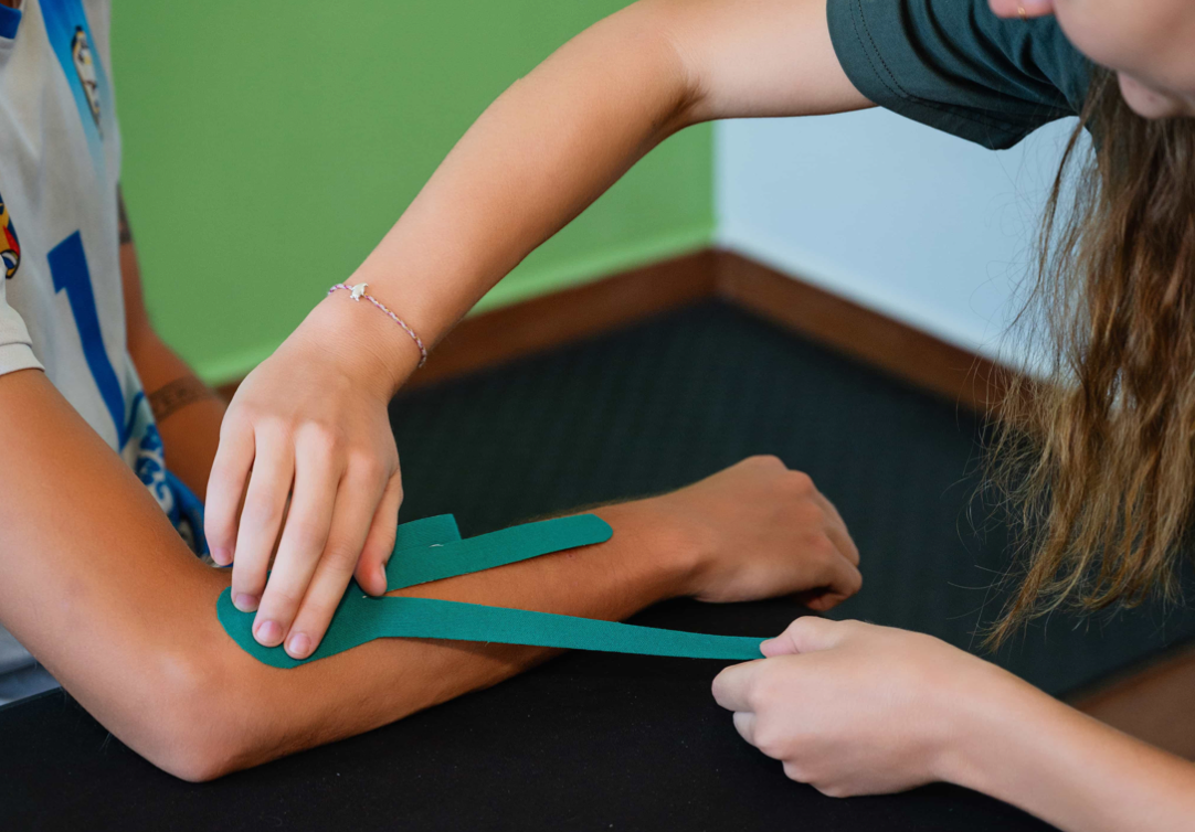 ការបិតស្អិតព្យាបាល ២